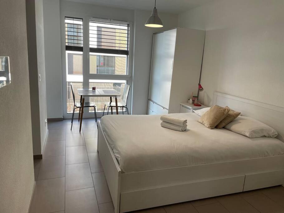 Joli Studio Confortable ! Prilly Ngoại thất bức ảnh